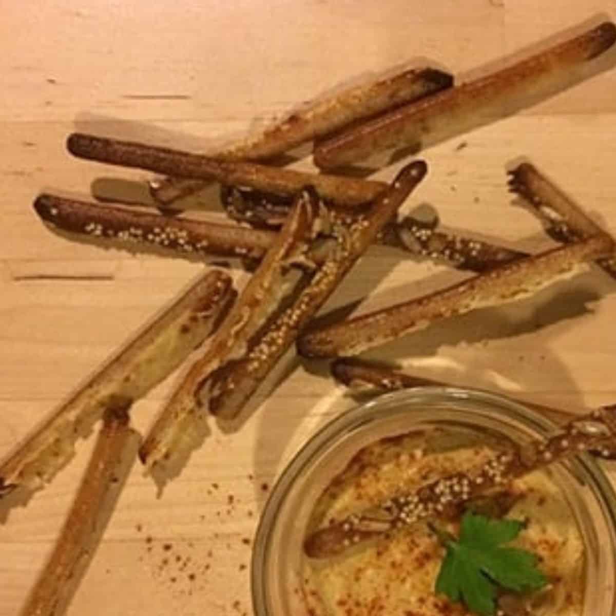 Lekue sticks