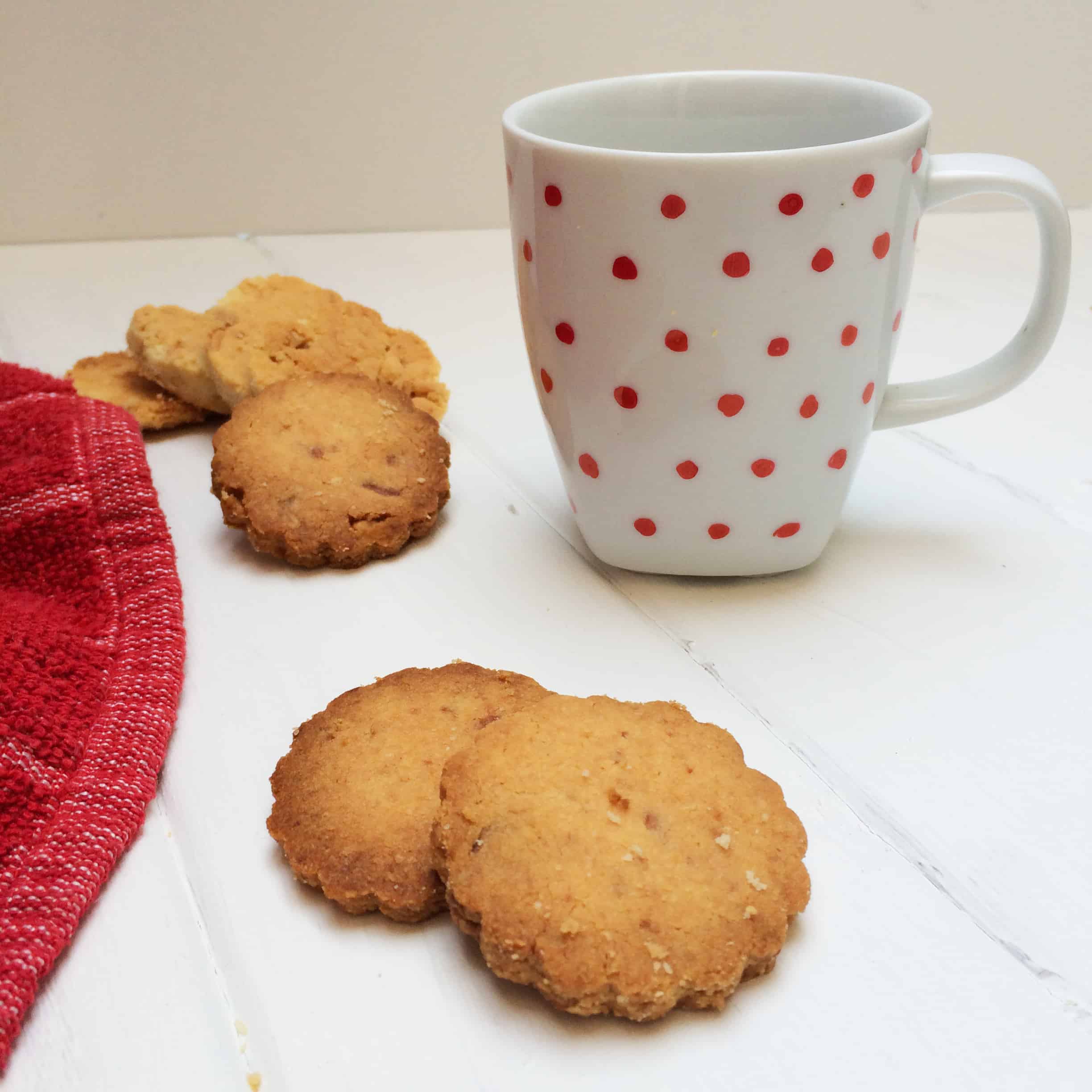 Galletas de naranja confitada