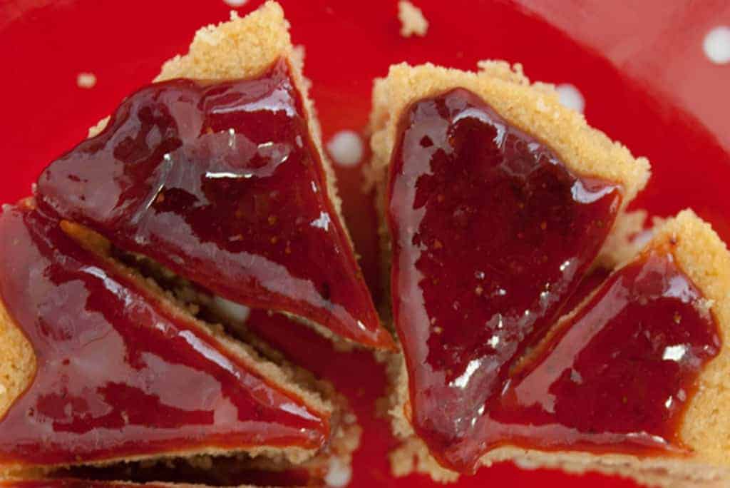 receta tarta de fresa facil