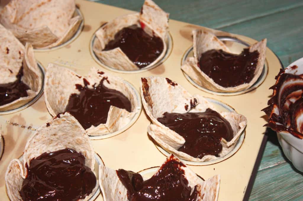 Tartaletas rellenas de chocolate