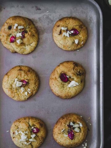 Galletas chocolate blanco y arandanos