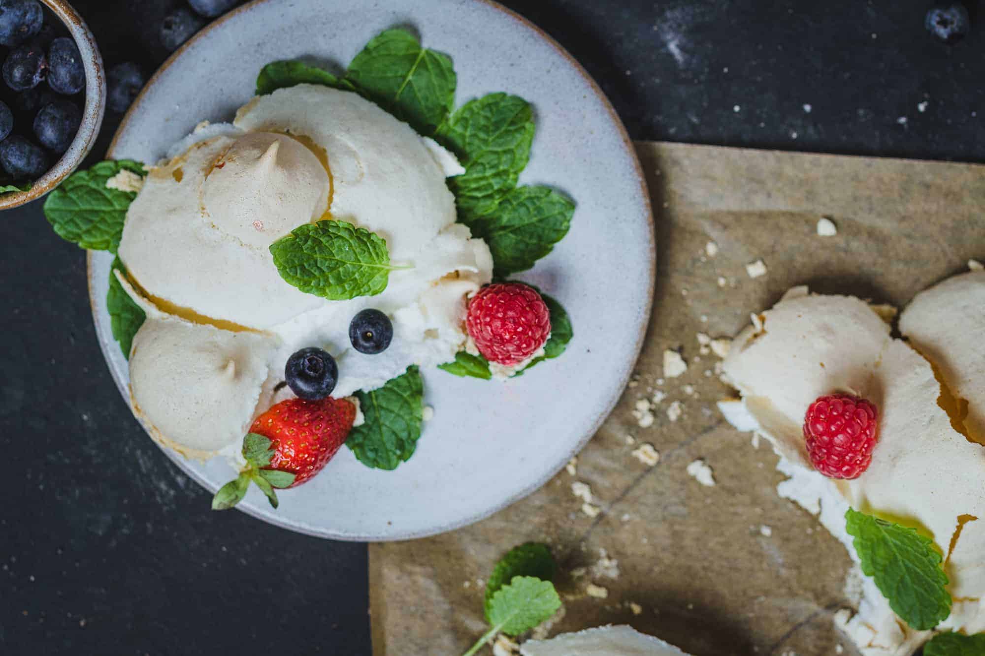 Christmas meringue