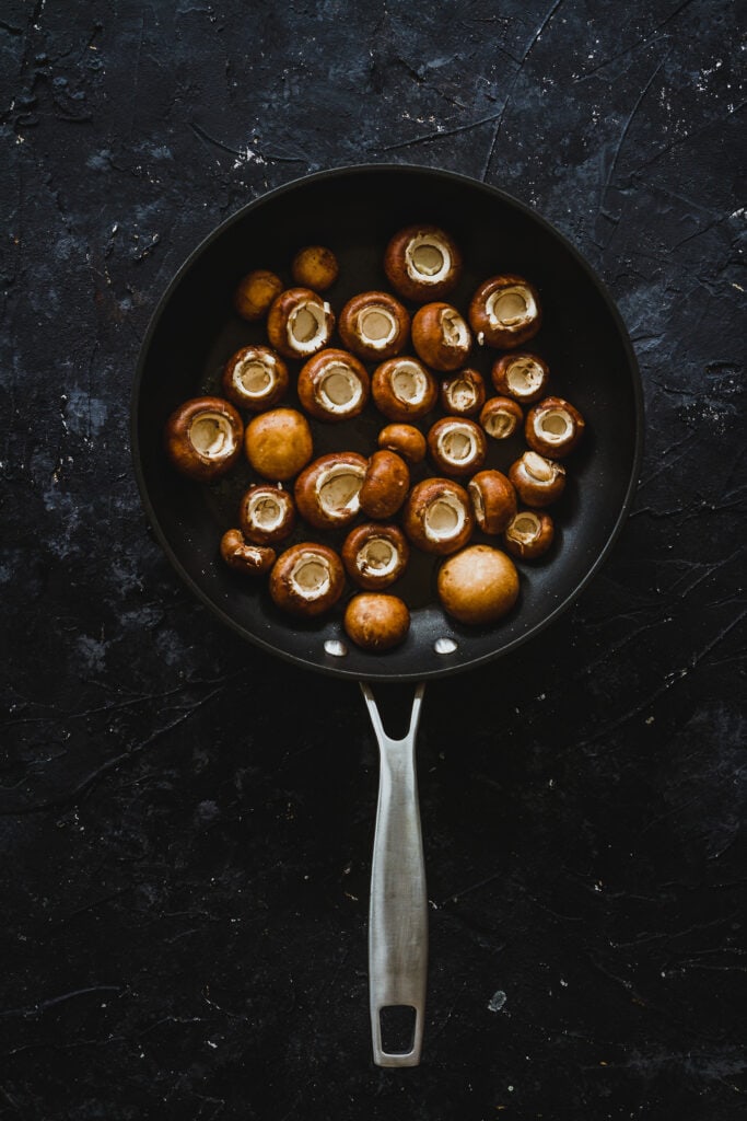 Pasta-mushrooms-garlic-recipe