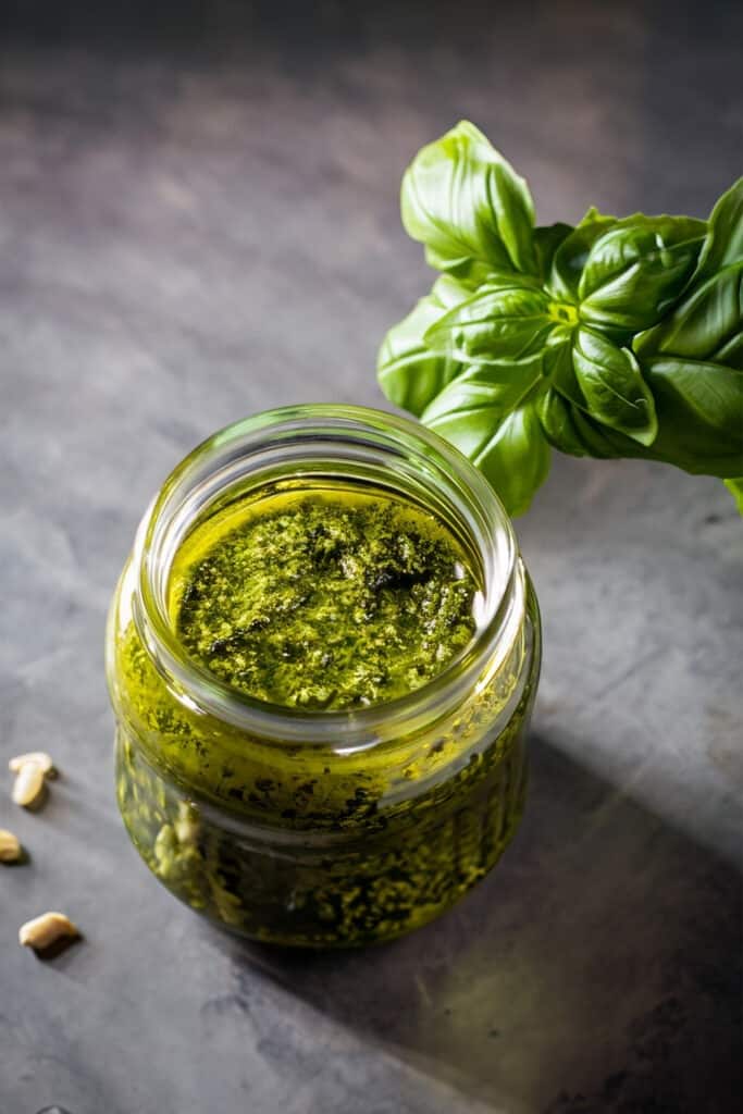 Como hacer aceite de albahaca en casa