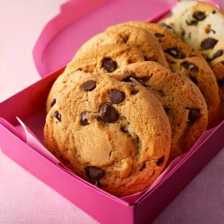 Receta Crumbl Cookies - The Cooking Lab