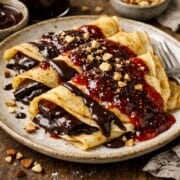 crepes con chocolate y mermelada